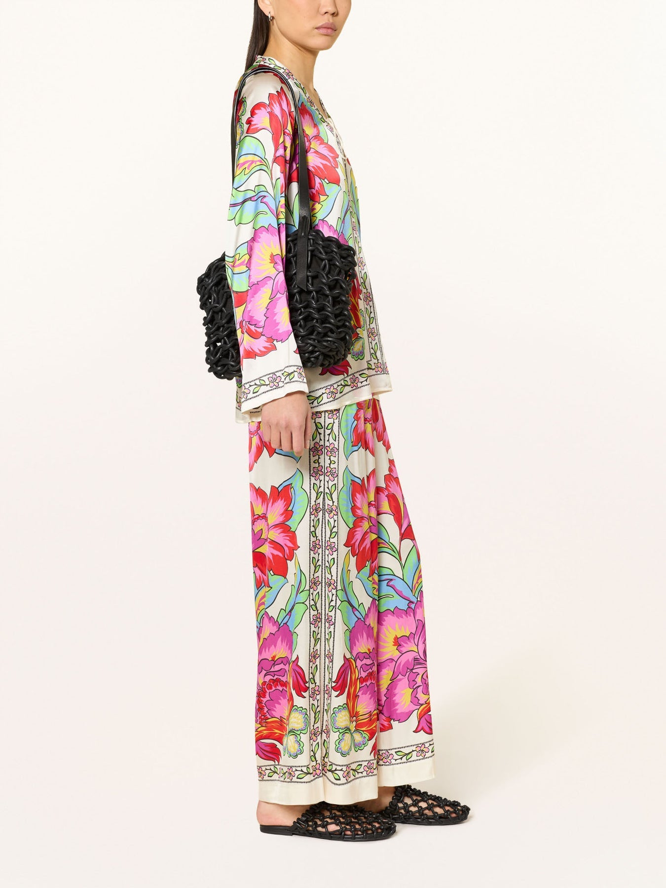 coordinato 2 pezzi stile fiorito perfetto per l'estate🌺