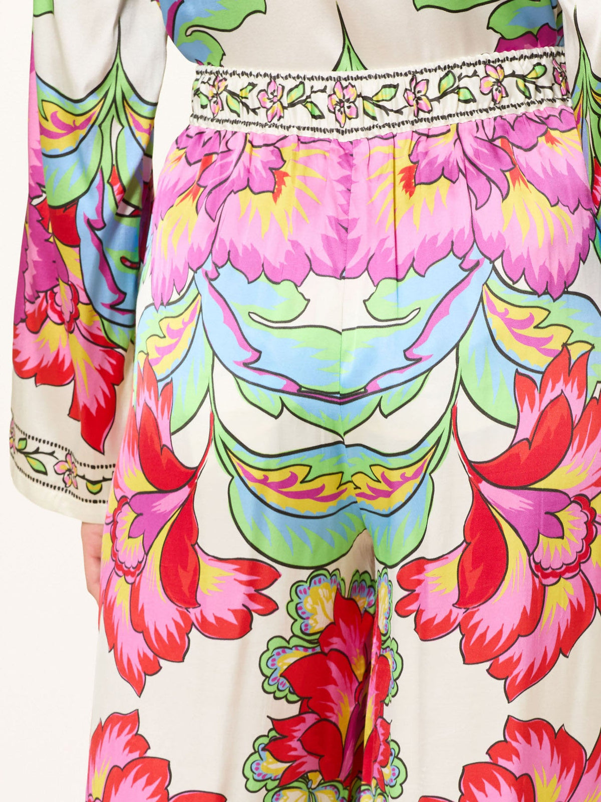 coordinato 2 pezzi stile fiorito perfetto per l'estate🌺