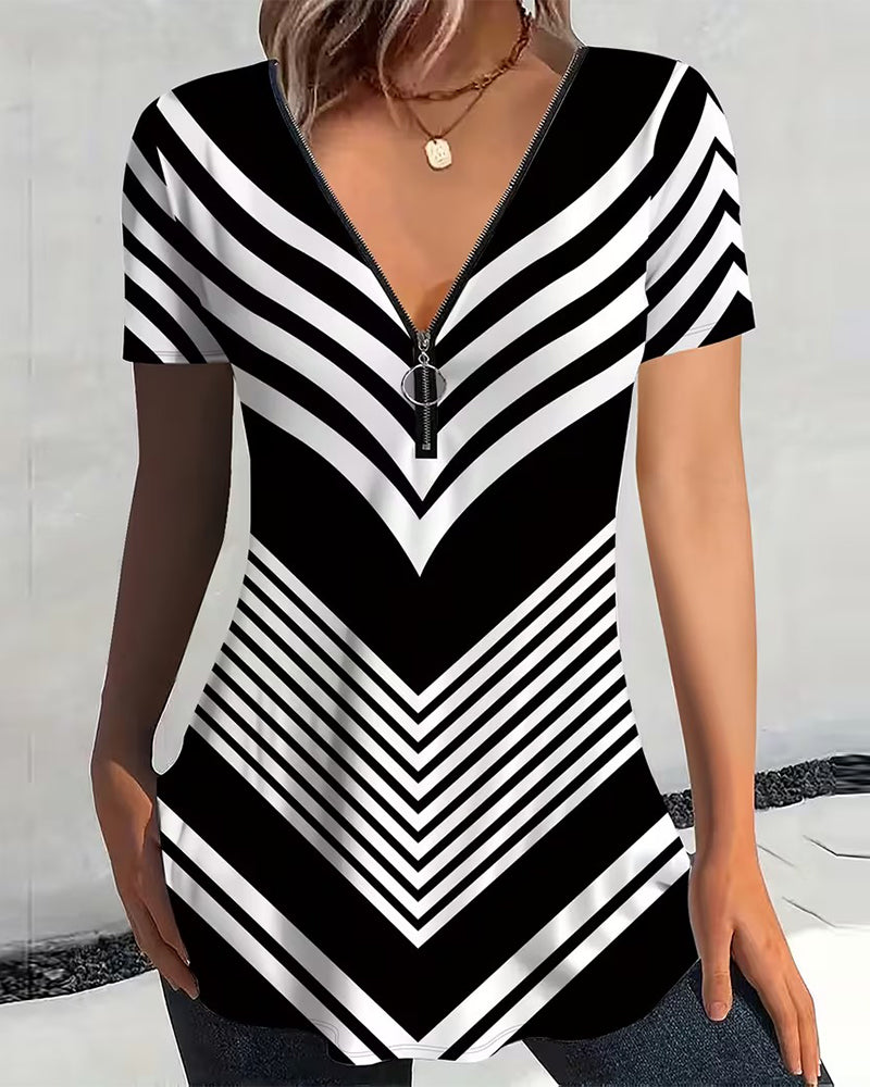 Maglietta con zip, scollo a V e righe