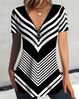 Maglietta con zip, scollo a V e righe