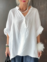 Comoda camicia minimalista con scollo a V in misto cotone e lino