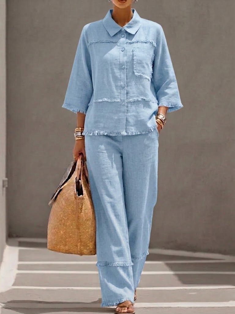 Set casual a due pezzi composto da camicia e pantaloni in lino e cotone con orlo sfrangiato