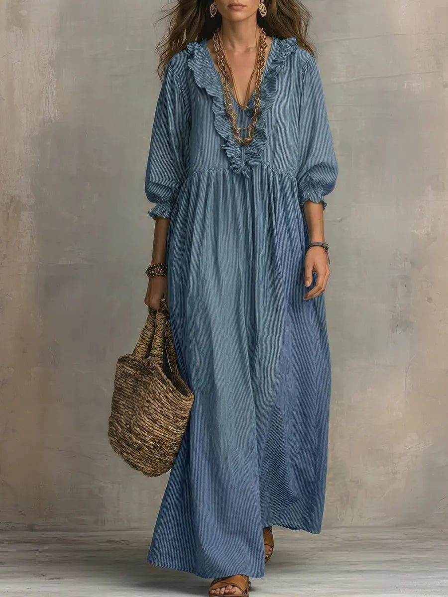 Abito lungo casual ed elegante con stampa a righe e volant