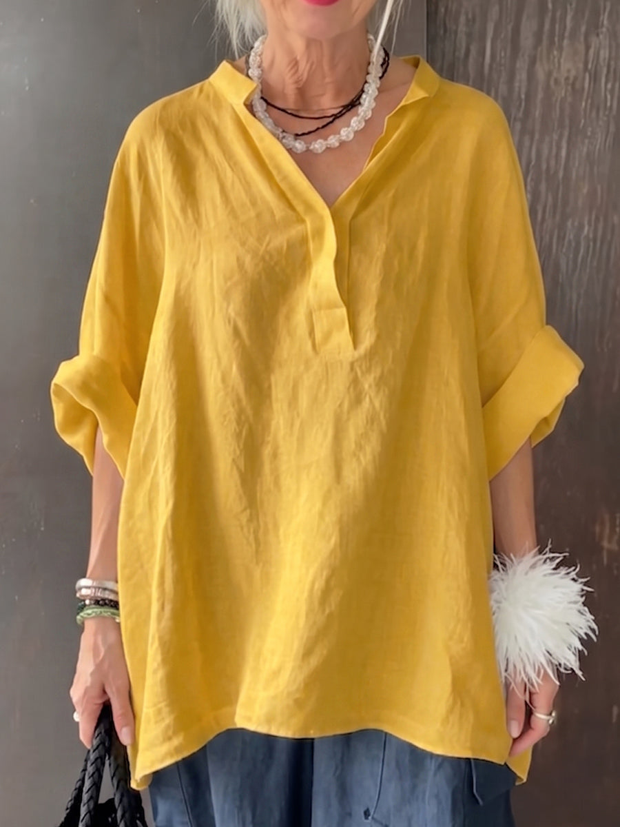 Comoda camicia minimalista con scollo a V in misto cotone e lino