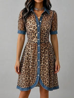 Elegante abito casual in chiffon con stampa leopardata e patchwork di denim
